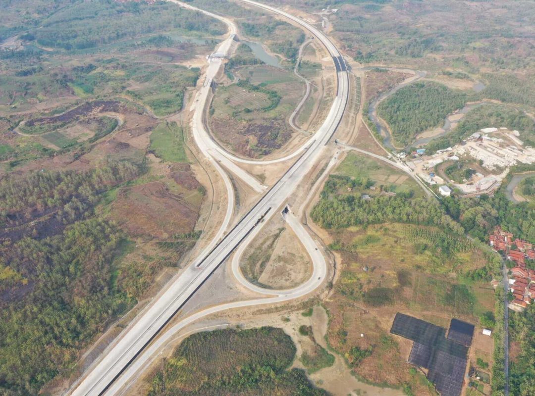Proyek Jalan Tol Cisumdawu Seksi 6A